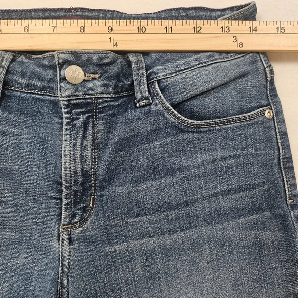 NYDJ Annabelle Skinny Boyfriend Jeans Size 6 Medium Wash Lift Tuck Stretch Denim - Picture 7 of 12